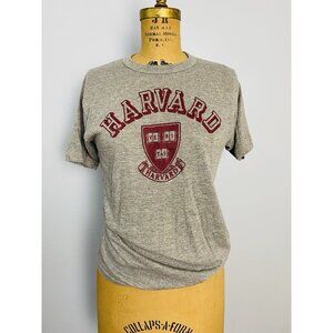 Vintage 80s Harvard University T-shirt Size S Single Stitch Made in USA